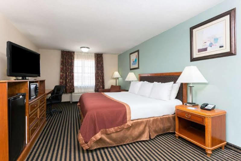 Baymont By Wyndham Port Arthur - Groves Area Exteriér fotografie