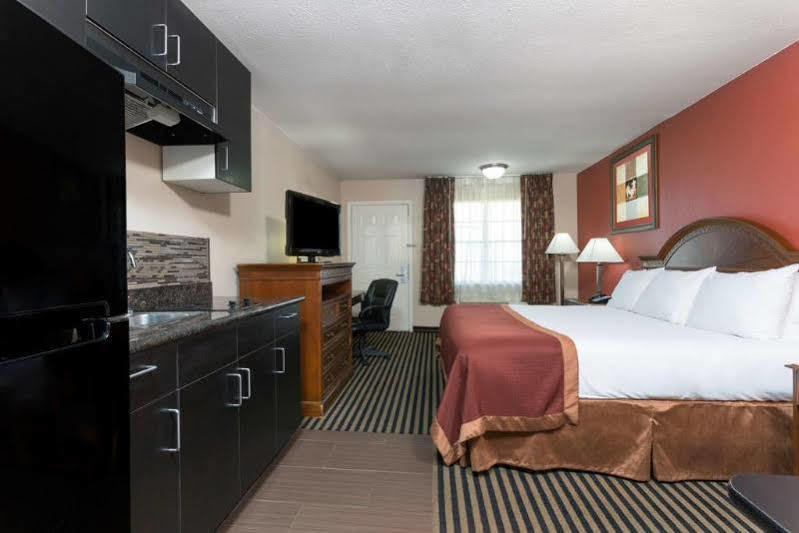 Baymont By Wyndham Port Arthur - Groves Area Exteriér fotografie